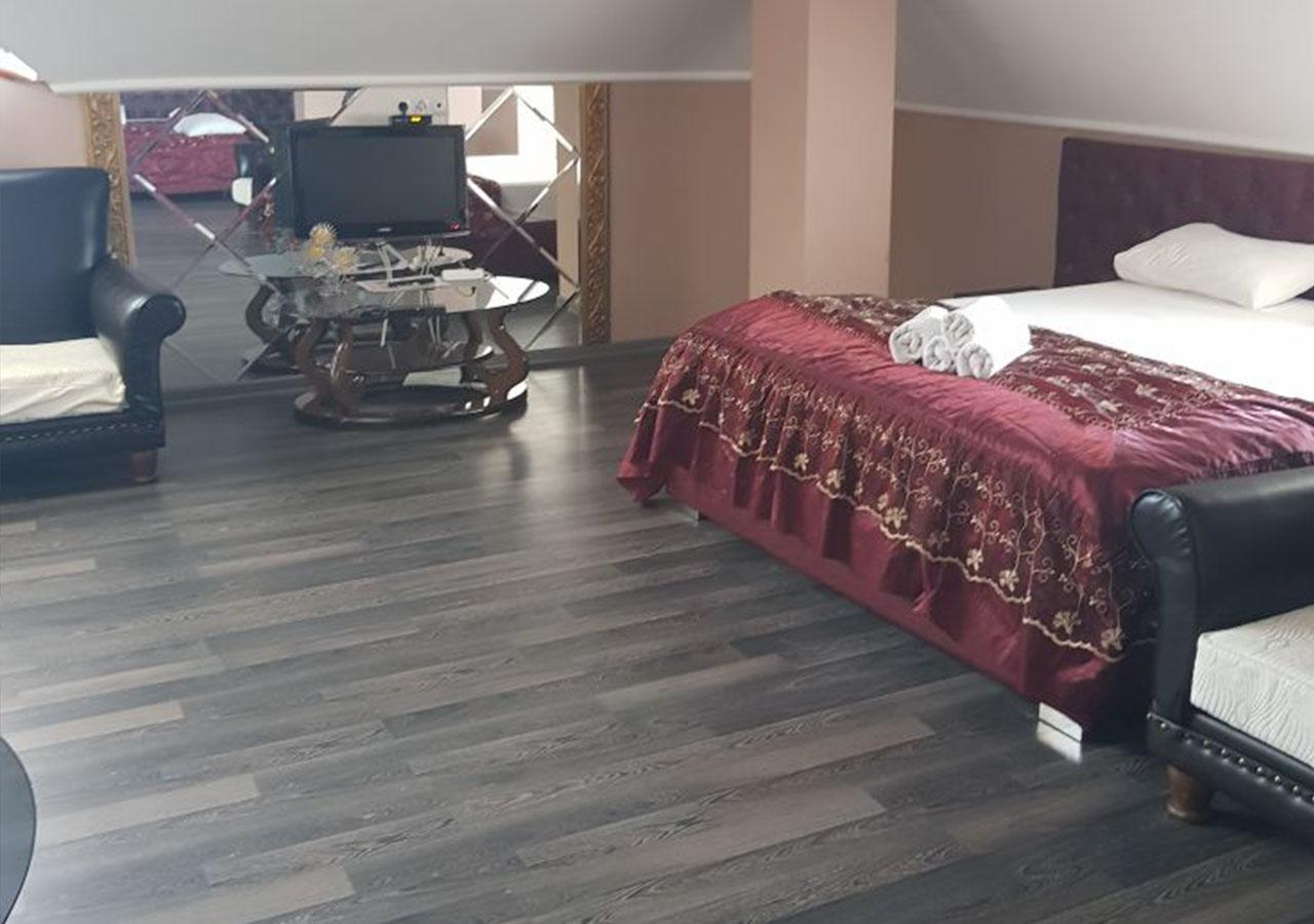 Emperum Nelson Hotel Chisinau Ngoại thất bức ảnh