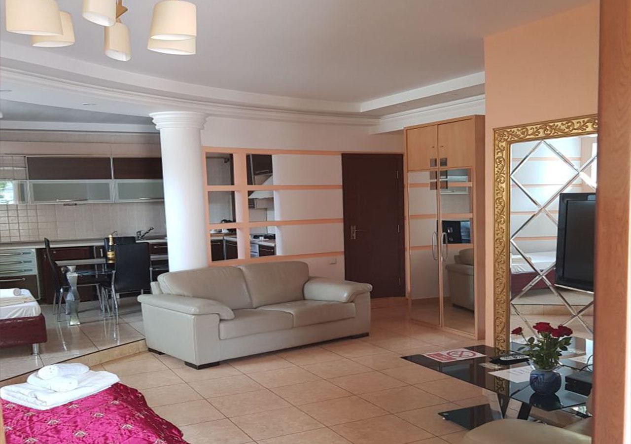 Emperum Nelson Hotel Chisinau Ngoại thất bức ảnh