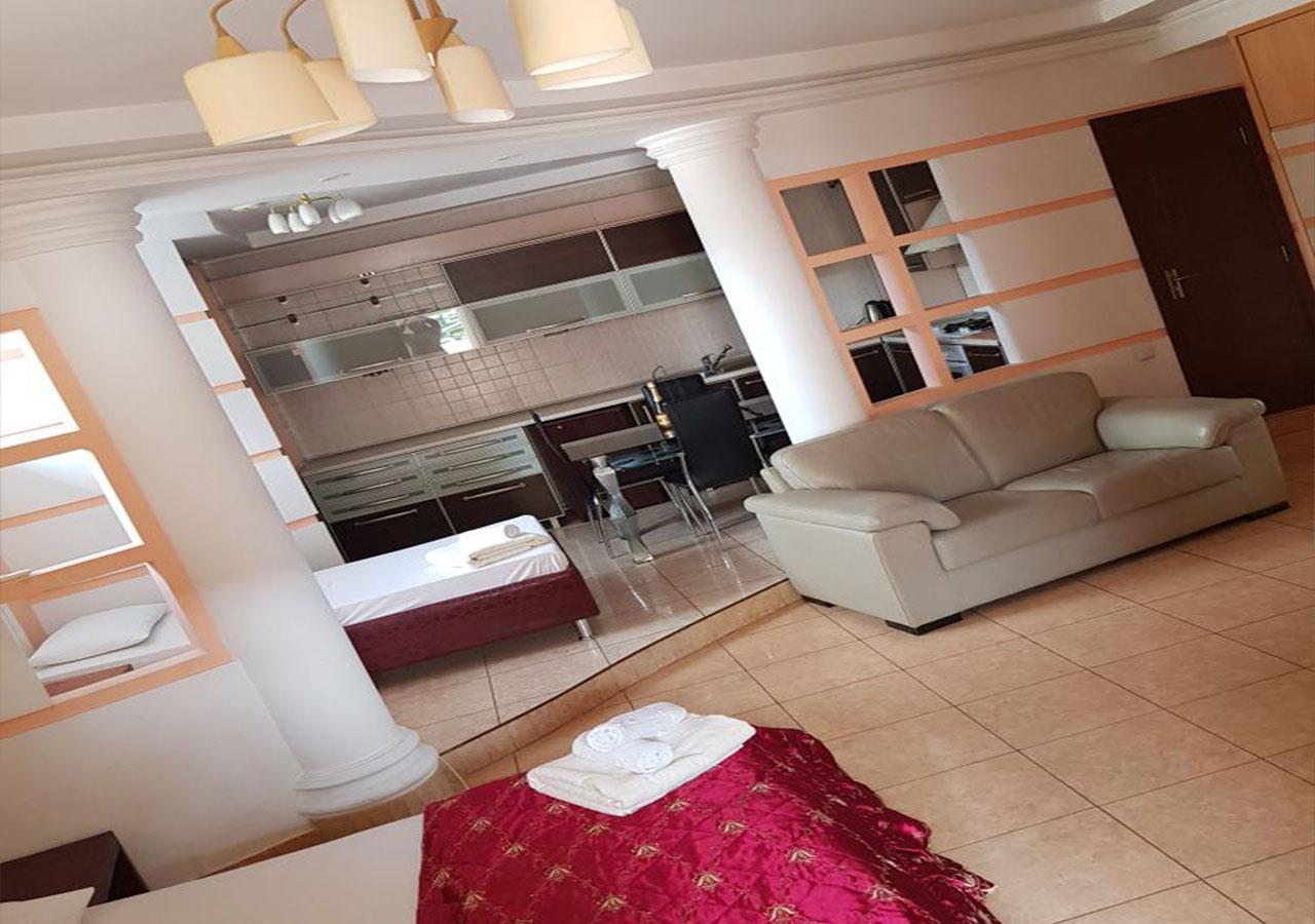 Emperum Nelson Hotel Chisinau Ngoại thất bức ảnh
